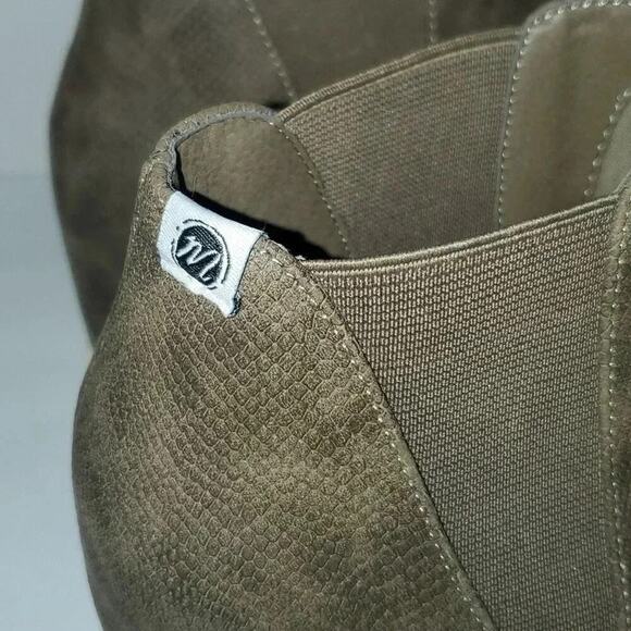 Coconut by Matisse Green Size 7.5M Sneakers - Picture 4 of 13